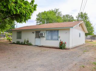 712A Cemetery Rd, Sunnyside, WA 98944