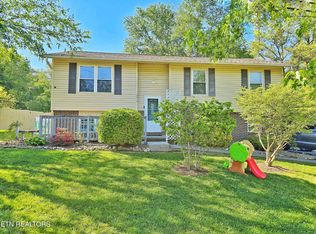 6417 Hunters Glen Dr, Knoxville, TN 37921
