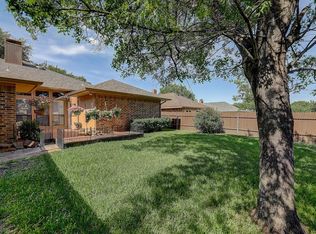 1508 Chesterfield Dr, Carrollton, TX 75007