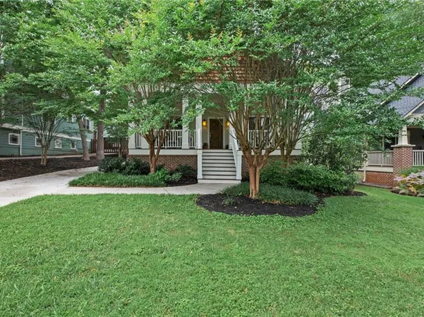 2110 Oakview Rd SE, Atlanta, GA 30317
