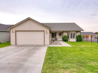 3221 W Wernett Rd, Pasco, WA 99301