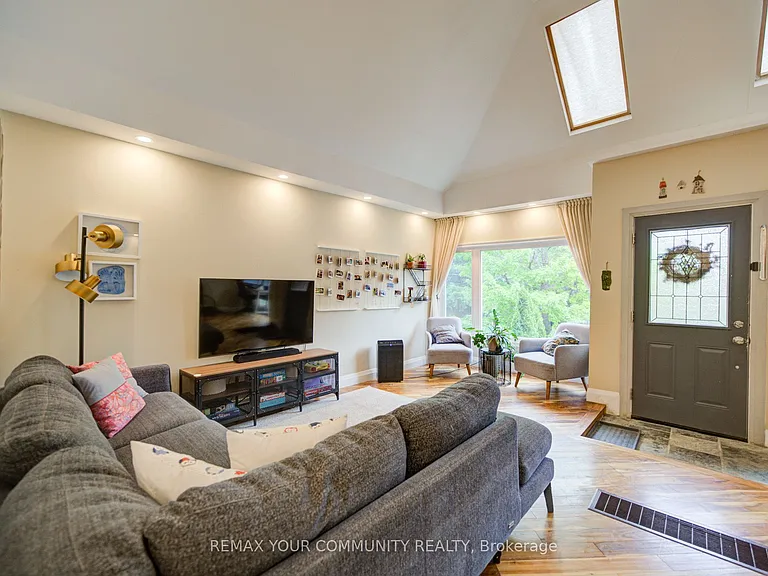29 Ennerdale Rd #MAIN — Photo 11