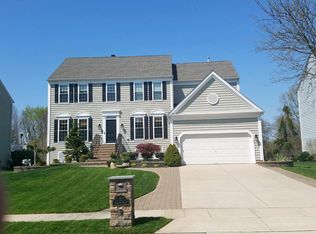 12 Andover Dr, Medford, NJ 08055