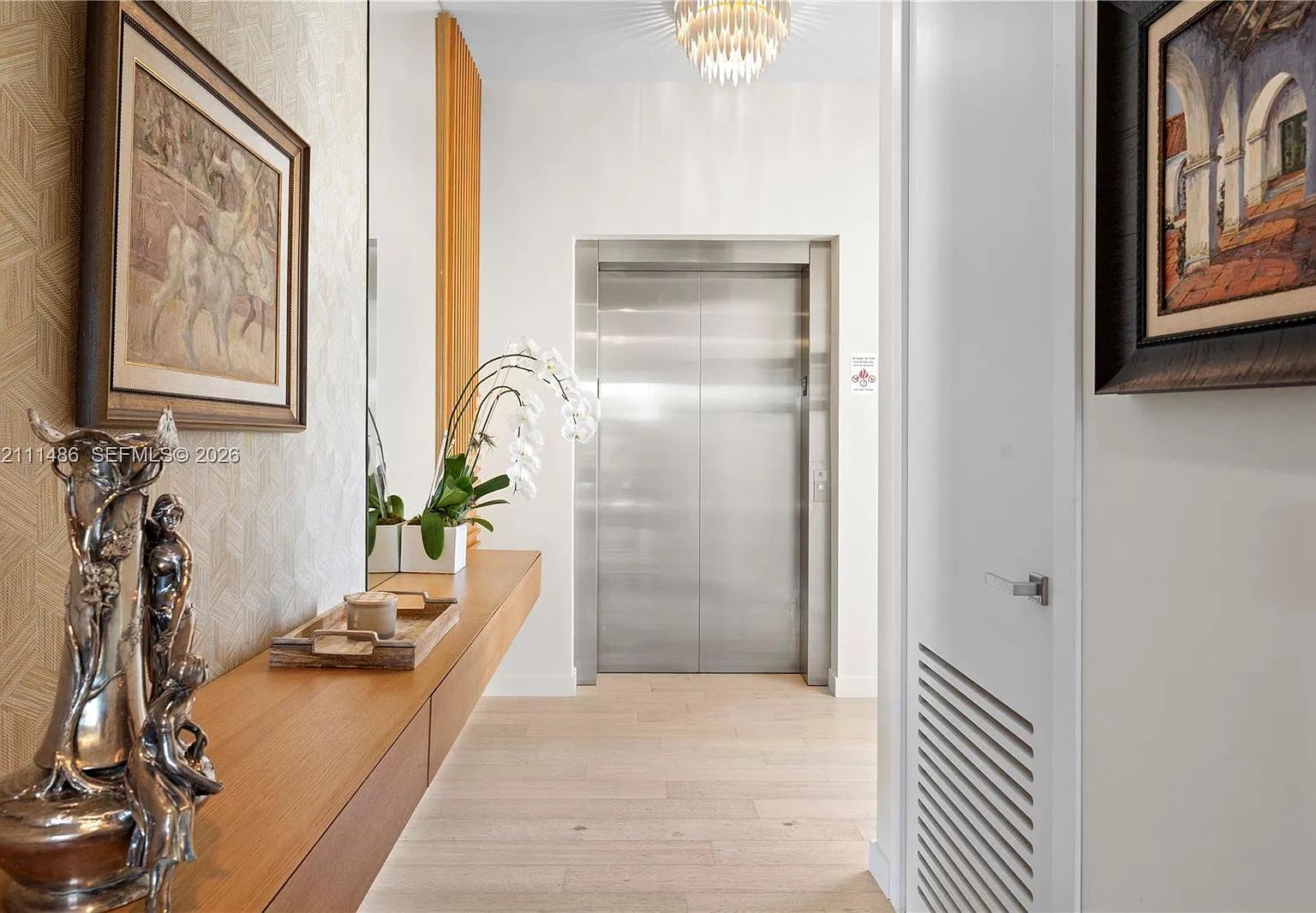 Villa Biltmore Condo — Photo 4