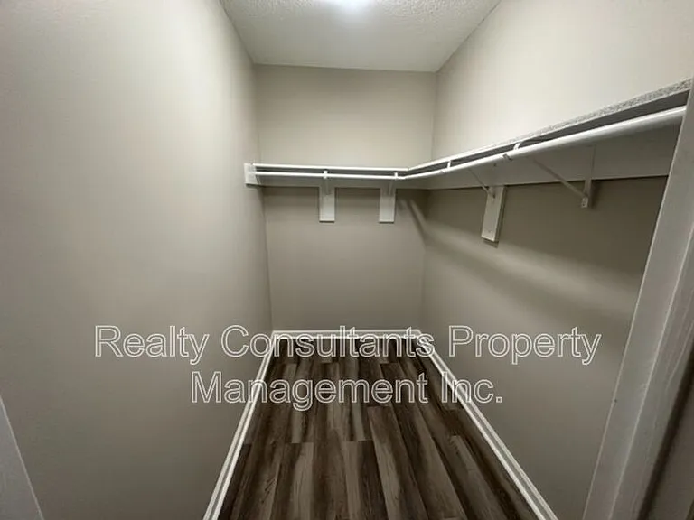800C Folly Ct — Photo 20