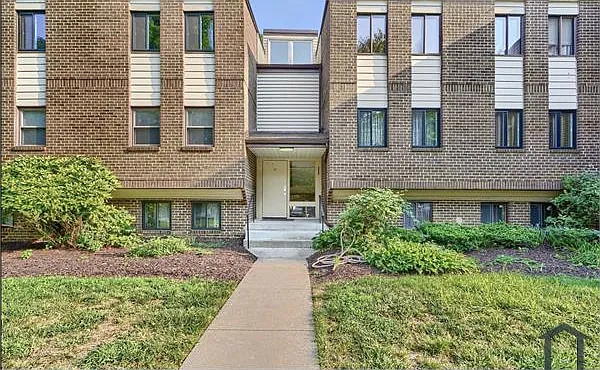 11 Suntop Ct #102 — Photo 1