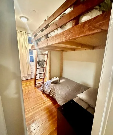 435 Hanover St #2B — Photo 15