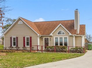 1604 Elsworth Ct, Kernersville, NC 27284