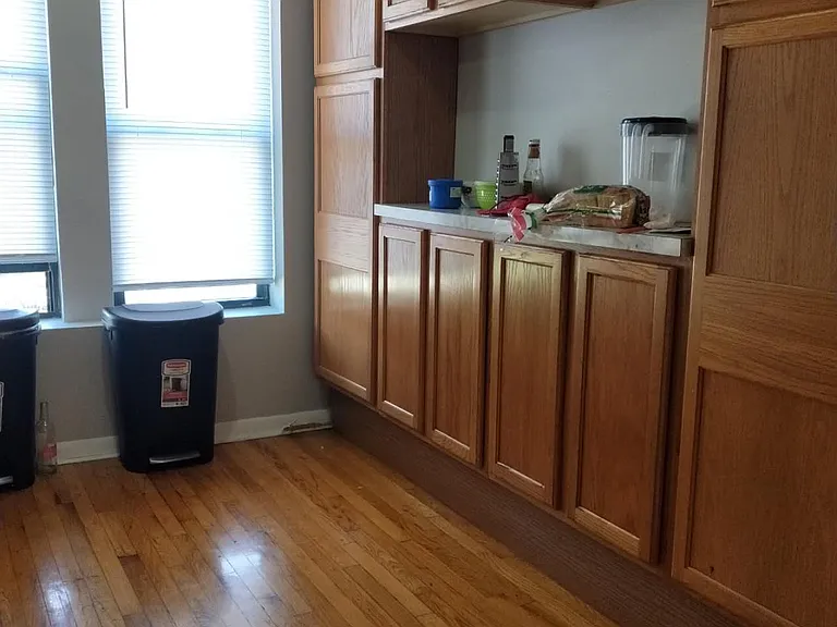 6211 S Woodlawn Ave #B — Photo 15
