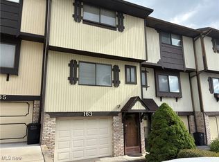 163 Palomino Dr, Weirton, WV 26062