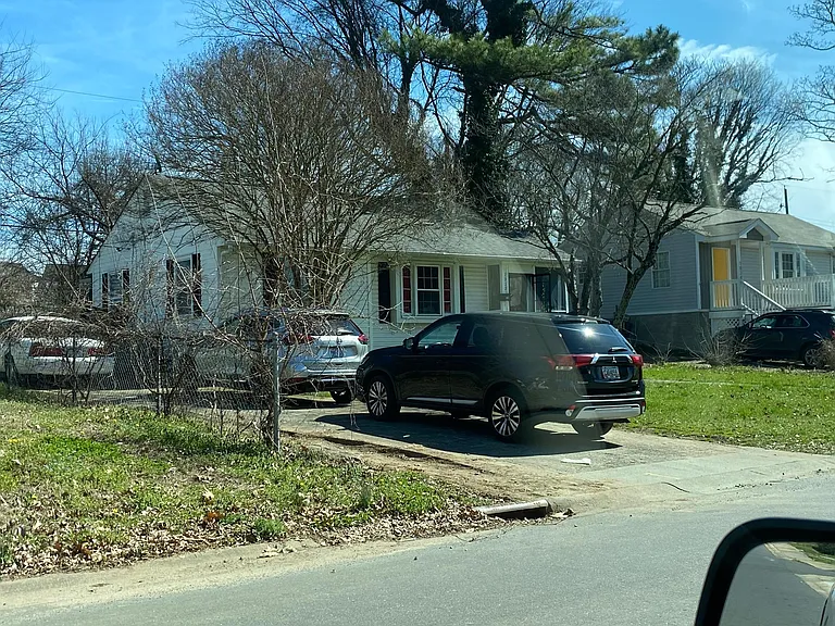 1900 Double Oaks Rd — Photo 5