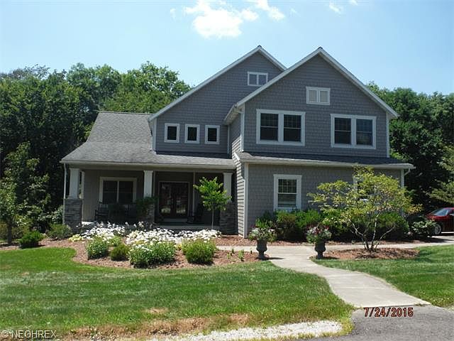 1st image of 61295 Heritage Ct