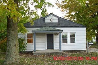 1st image of 19280 Glenn St