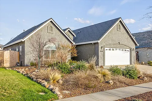 2520 Duffy Dr Photo 1