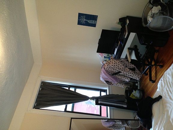 2nd image of 2610 18th St APT 1