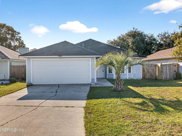 11170 Wandering Oaks Dr