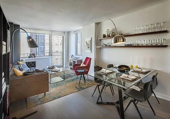 Rented by Invesco Affiliates | media 60