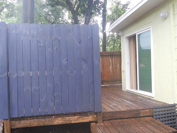 enclosed deck off master