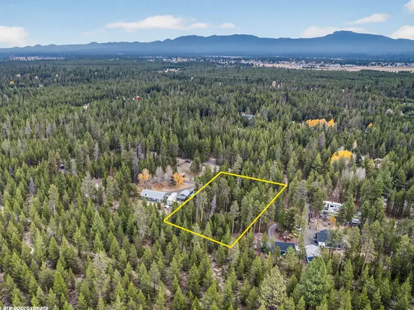 51261 Parker Rd, La Pine, OR 97739