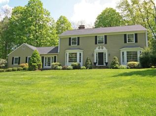 7 Lounsbury Rd, Ridgefield, CT 06877