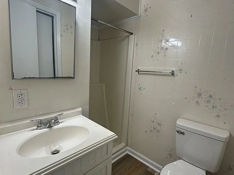 21 Crown Point Rd — Photo 6