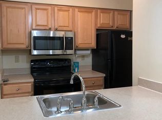 9938 Hellingly Pl #140, Gaithersburg, MD 20886