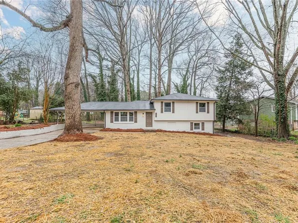 8483 Magnolia Dr, Jonesboro, GA 30238