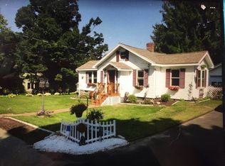 35 Highland St, Paxton, MA 01612