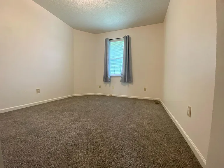 326 Kiowa St #B — Photo 10