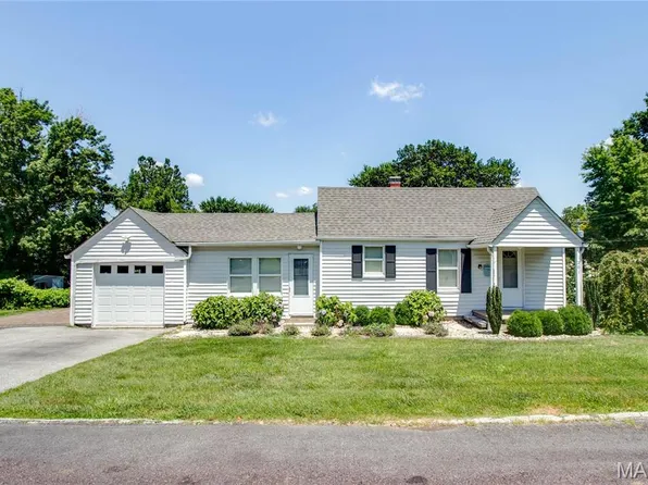 201 Oak St, East Alton, IL 62024