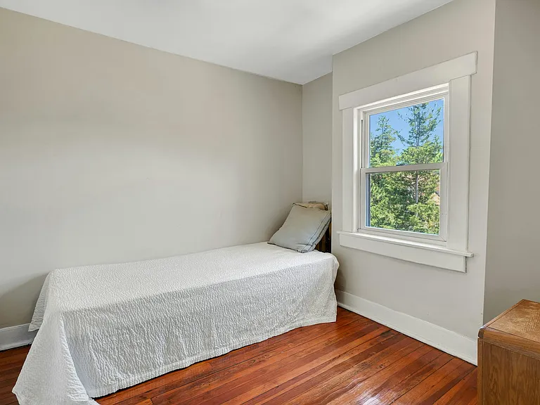 127 S Burnett St #1 — Photo 22
