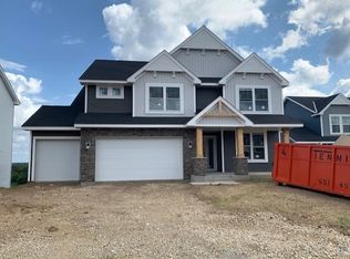 775 Spancil Hill Rdg, Woodbury, MN 55129