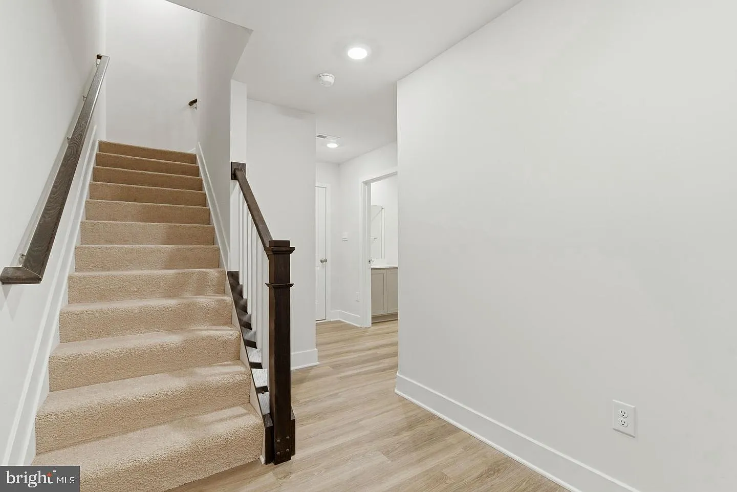 4 bed, 4.5 bath, $3,495 — Photo 3