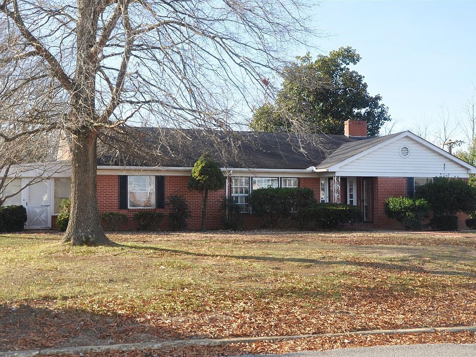 2nd image of 201 Broad Street Dr