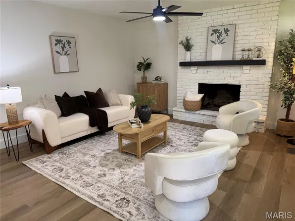 1911 Jean Dr, Arnold, MO 63010