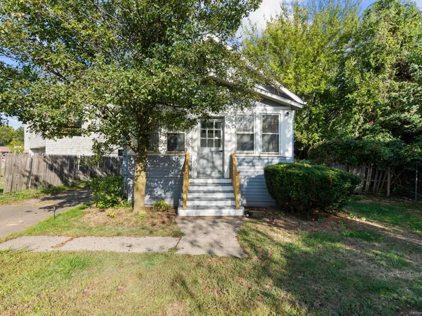 641 Fitch Street, Hamden, CT 06514