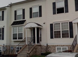 302 Slippery Elm Dr, Blacklick, OH 43004