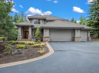 19598 Green Lakes Loop, Bend, OR 97702