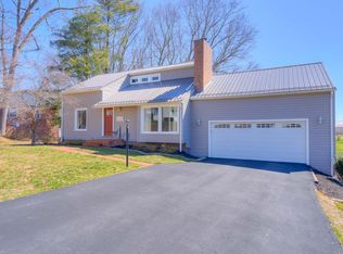 5650 Sharon Dr, Dublin, VA 24084