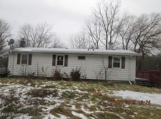 14059 Red Pine Dr, Kent City, MI 49330