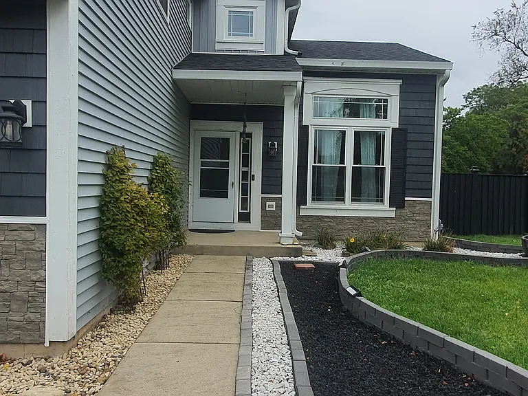 Red Bud Rd — Photo 2