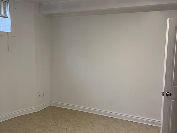 4th image of 16 Creston Rd