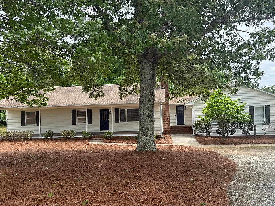 3672 Oak Ridge Rd
