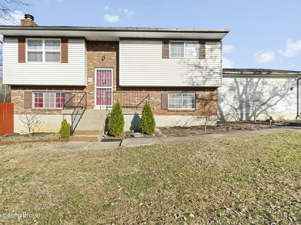 9721 Chapel Hill Rd, Louisville, KY 40229