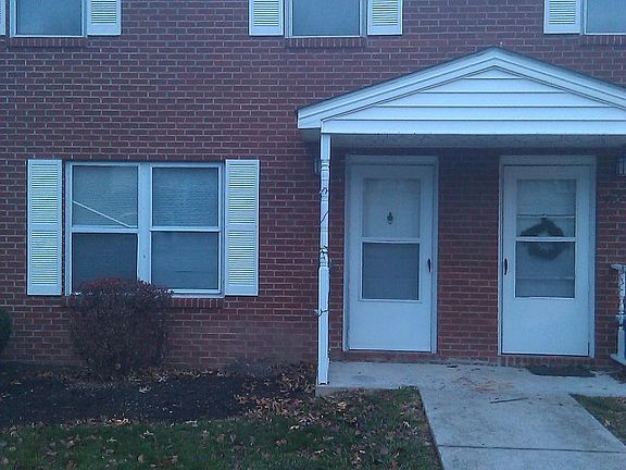 4th image of 413 Janie Ln