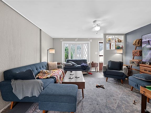 5th image of 87 Dale Dr
