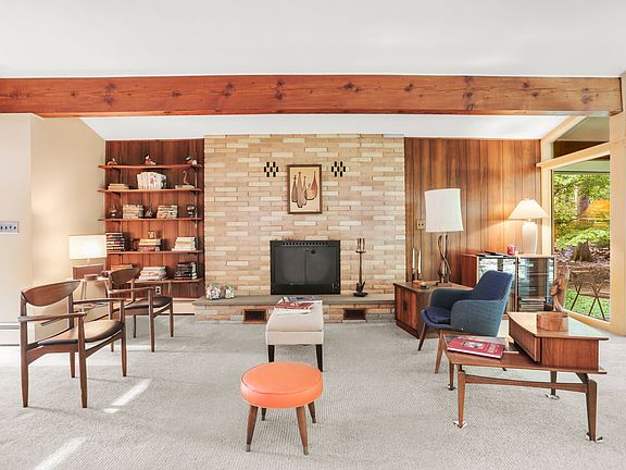 Living/Great Room:Enjoy a Cozy Fire!