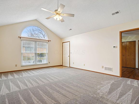2nd image of 5385 Pond View Dr