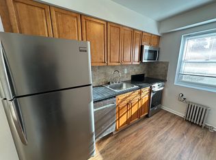 77 Grove St #A1, Montclair, NJ 07042