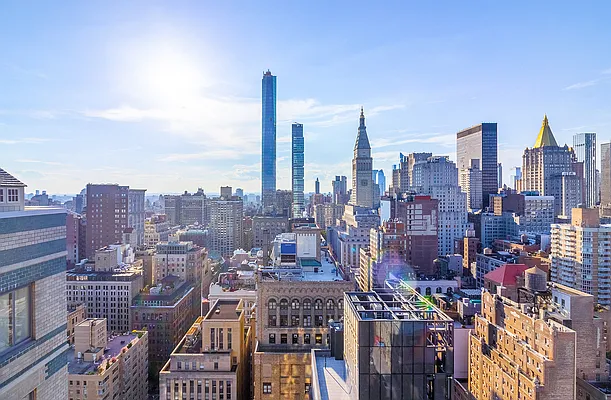 Rented by Mirador Real Estate | media 50